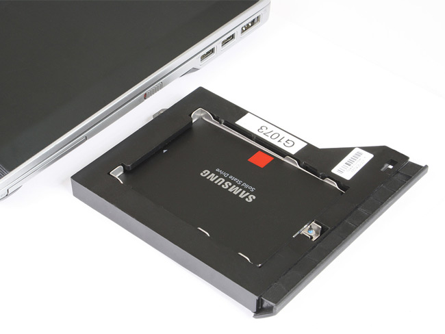 Dysk SSD w kieszeni