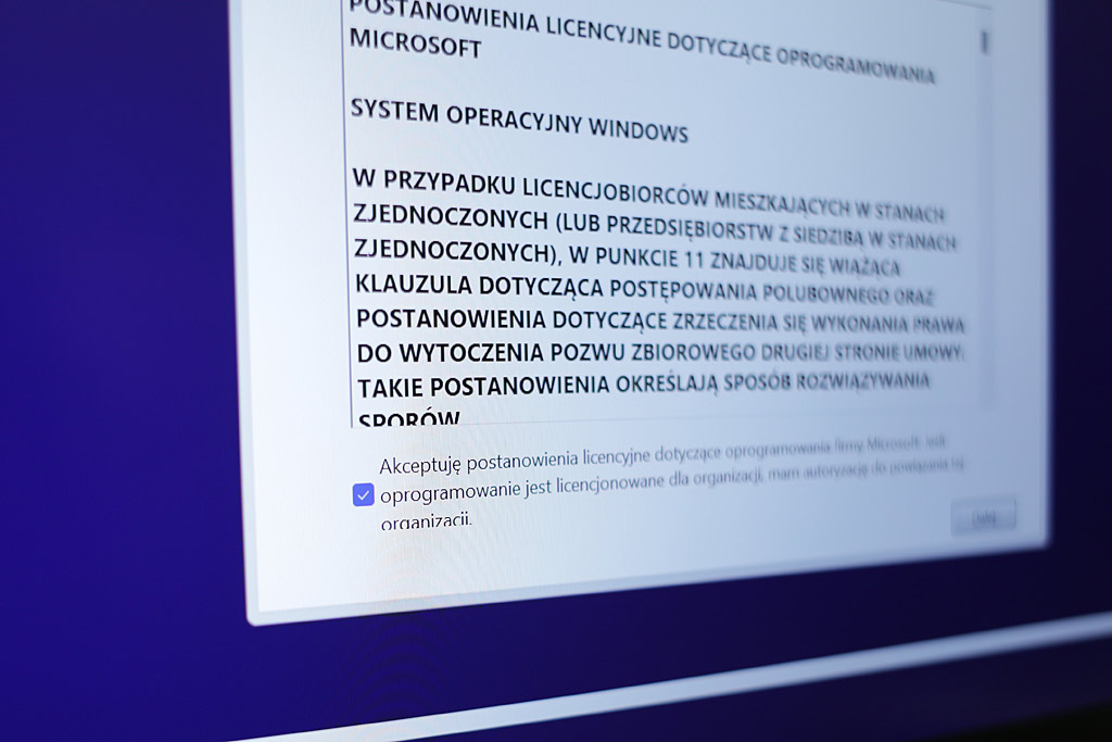Postanowienia licencyjne Windows 11